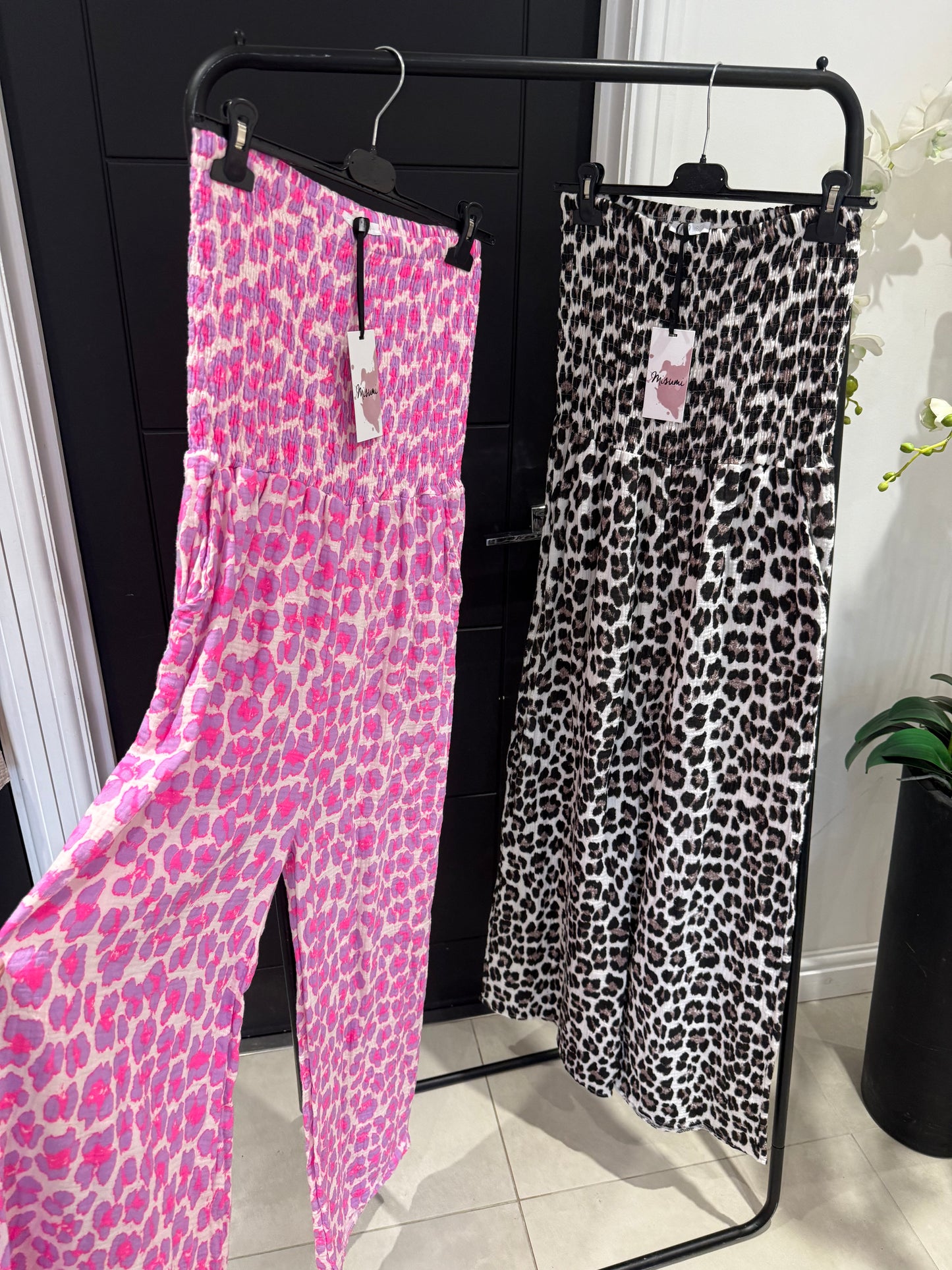 Cheese cloth leopard jumpsuit with pockets