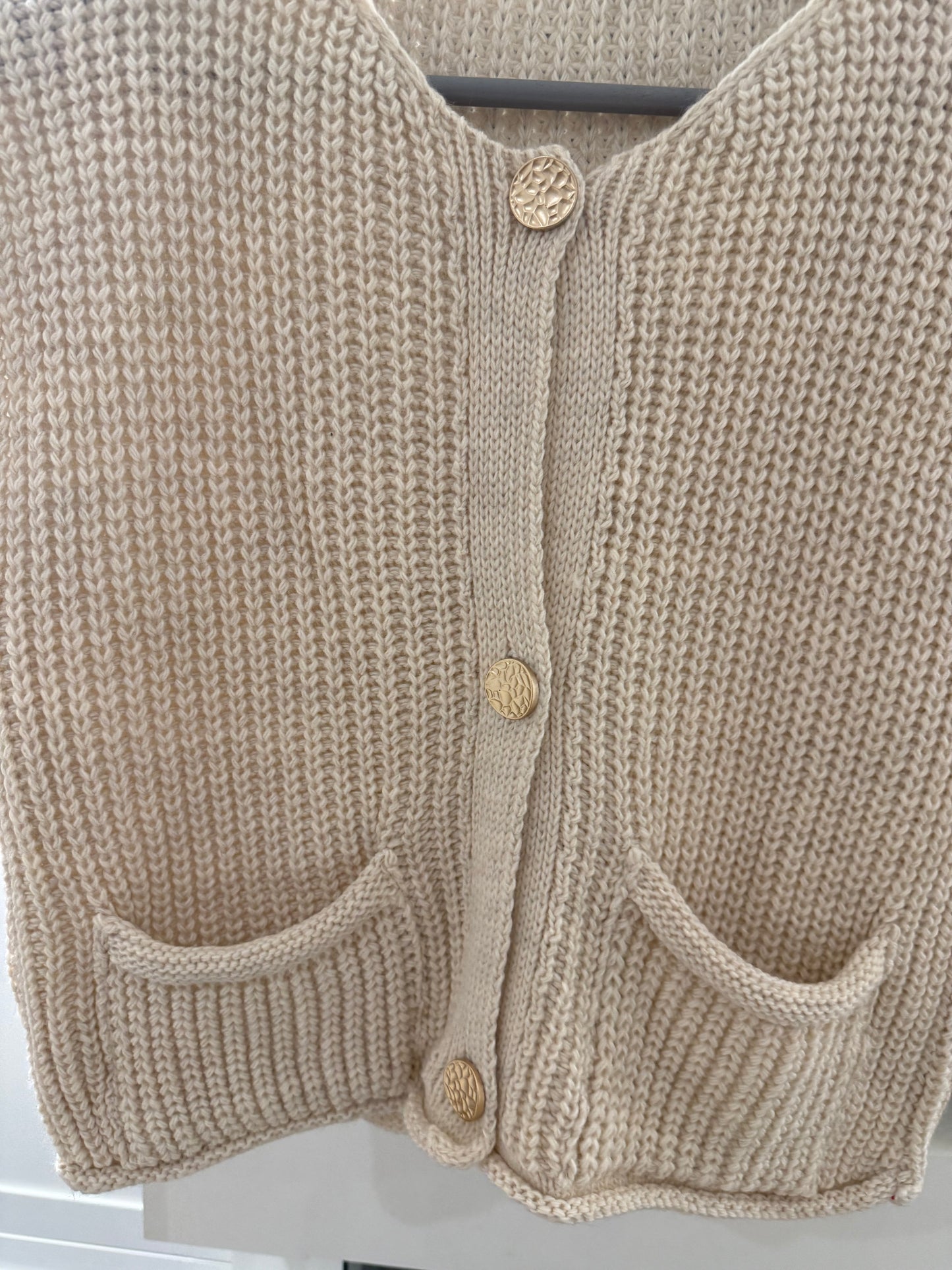 Knitted waist coat