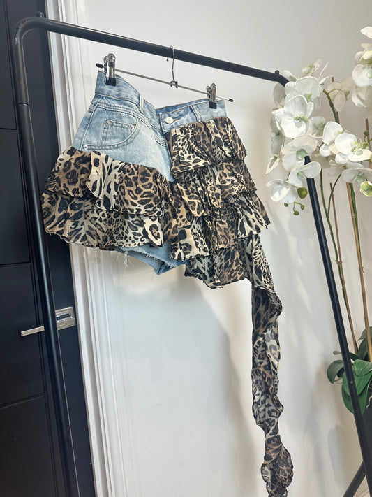 Leopard Ruffle Denim Shorts