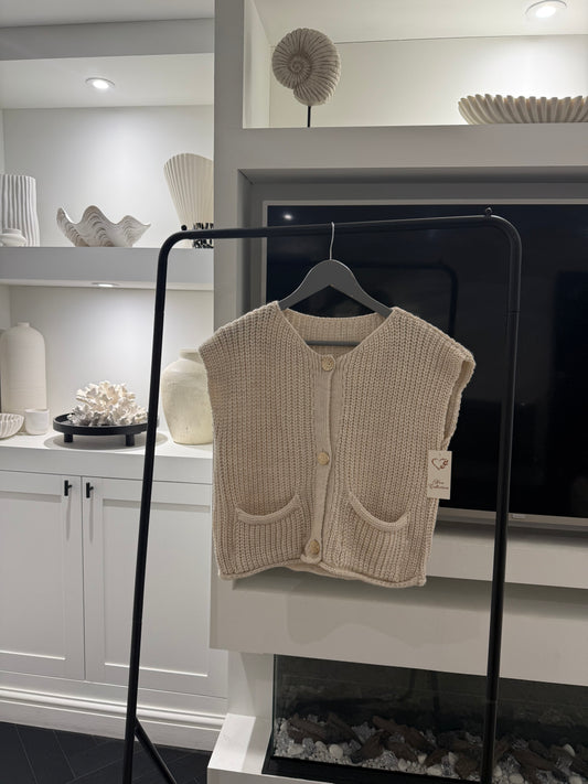 Knitted waist coat